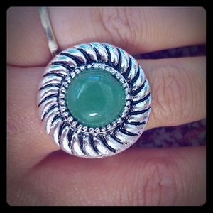 Vintage, circle-shaped ring